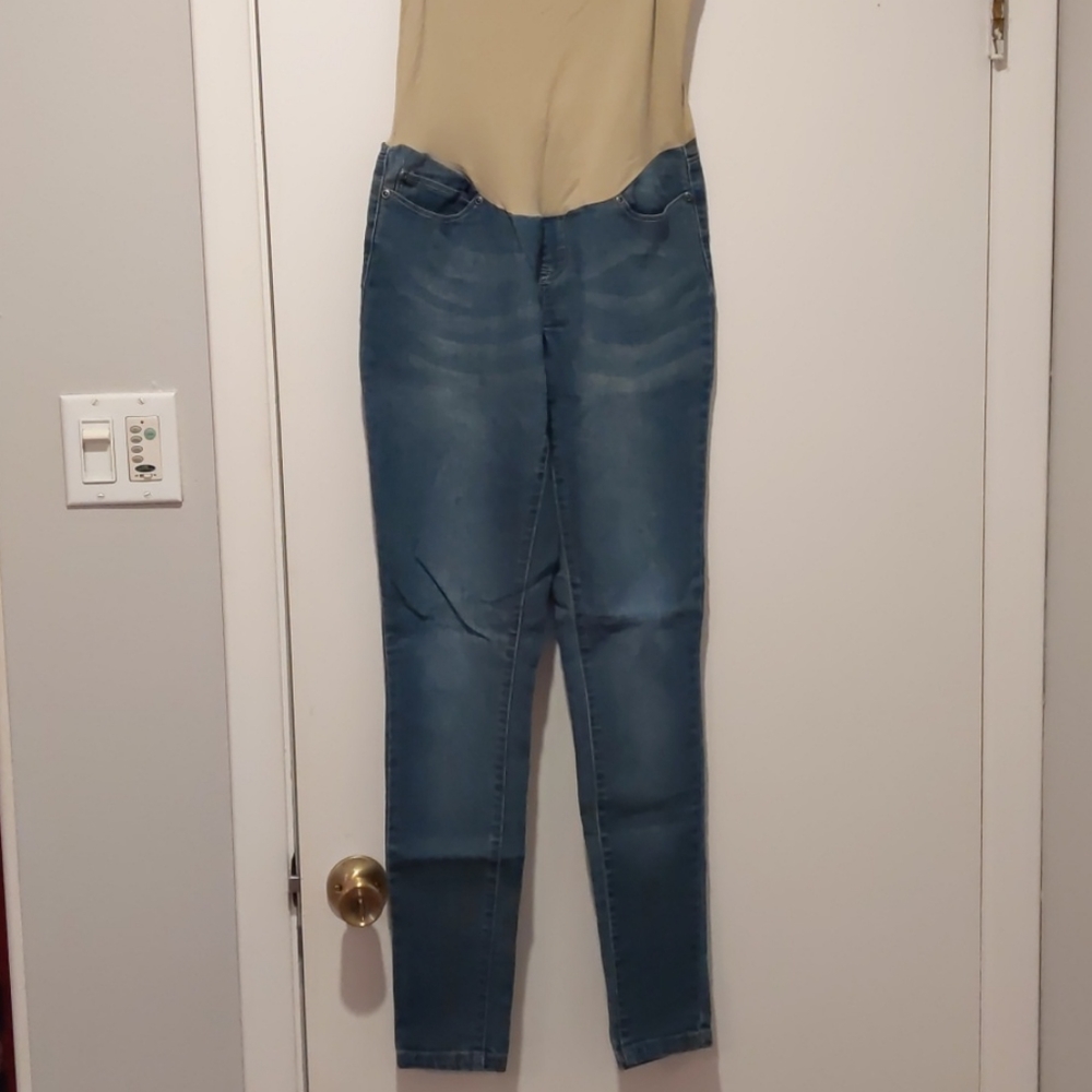 🔥 3/$23 Maternity Jeans Belly by Design